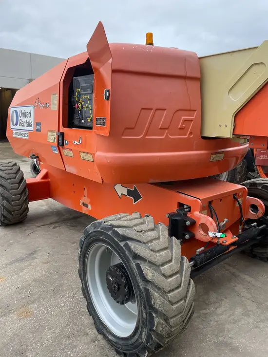 2017 JLG 800AJ Articulating Boom Lift