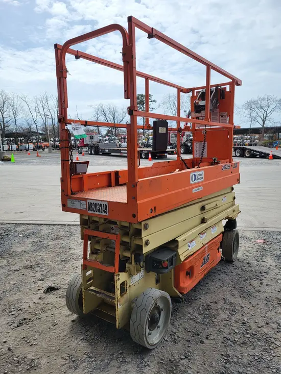 2018 JLG 2032ES Scissor Lift