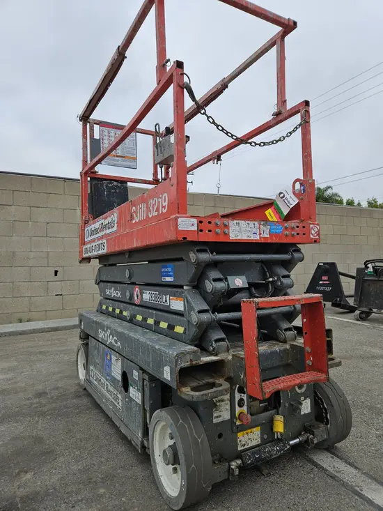 2016 Skyjack SJIII3219 Scissor Lift