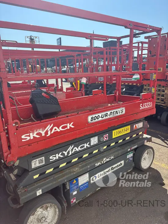 2020 Skyjack SJ3220 Scissor Lift