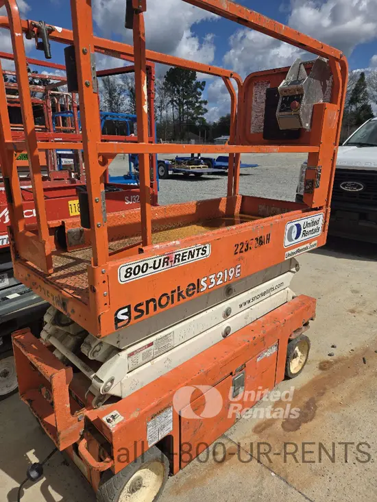 2019 Snorkel S3219E Scissor Lift