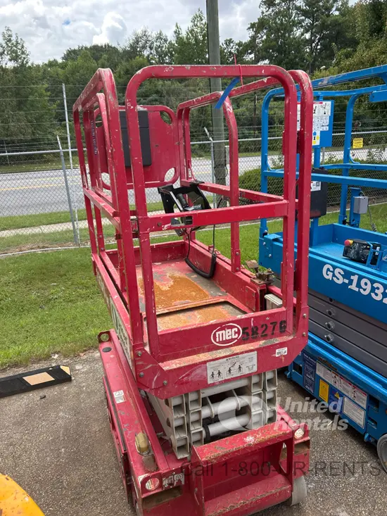 2018 MEC 1330SE Scissor Lift