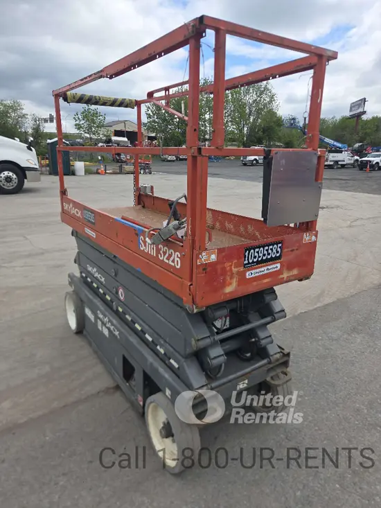 2017 Skyjack SJIII3226 Scissor Lift