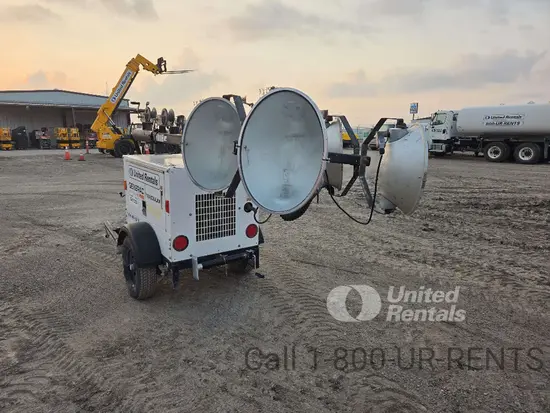 2018 Magnum Pro MLT3060 Portable Light Tower