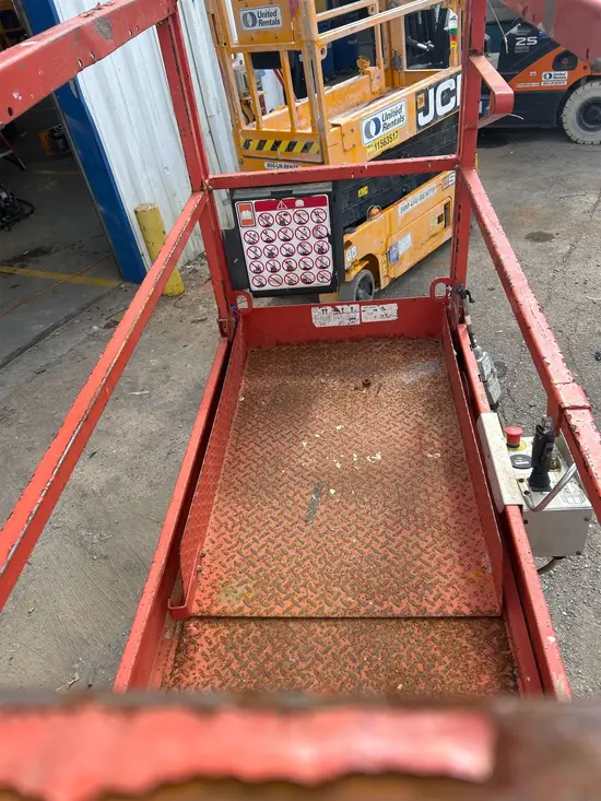 2018 Skyjack SJIII3219 Scissor Lift