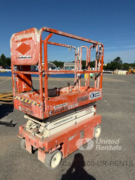 2021 Snorkel S3219E Scissor Lift