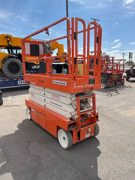 2018 Snorkel S3226E Scissor Lift