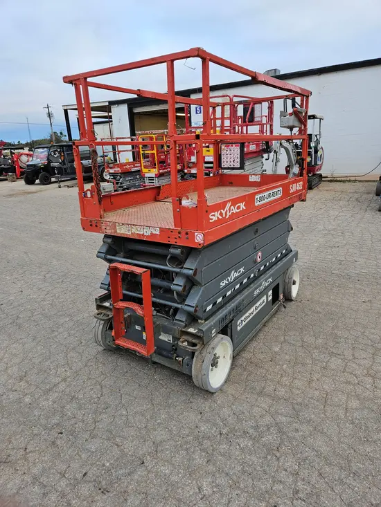 2017 Skyjack SJIII4632 Scissor Lift