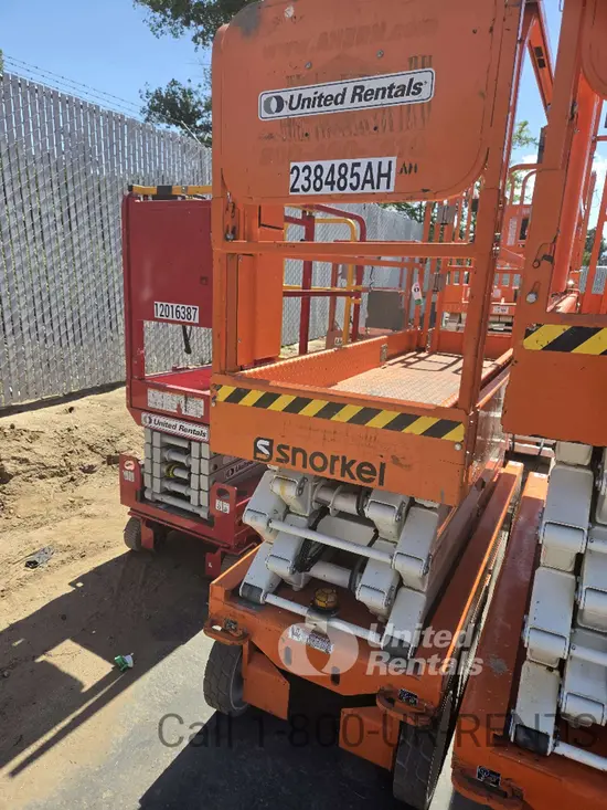 2019 Snorkel S3226E Scissor Lift