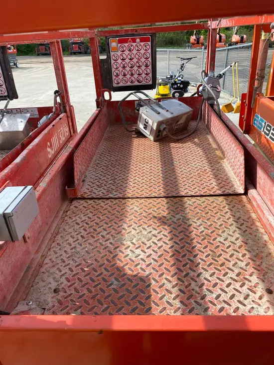 2018 Skyjack SJIII3219 Scissor Lift