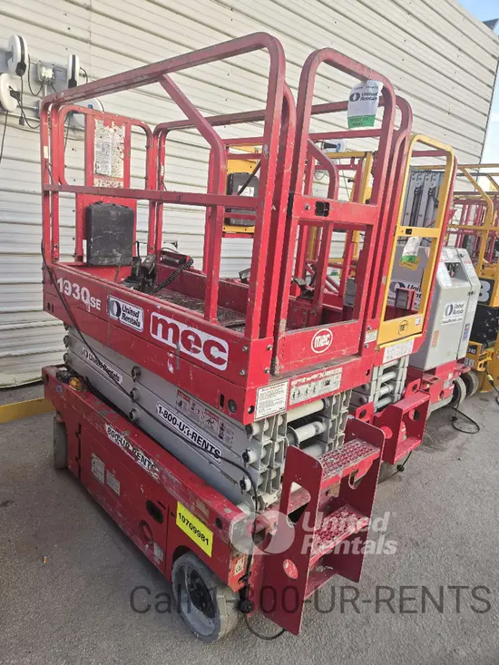 2018 MEC 1930SE Scissor Lift
