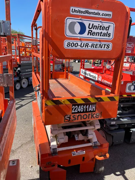 2019 Snorkel S3219E Scissor Lift
