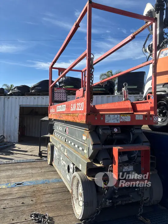 2018 Skyjack SJIII3220 Scissor Lift