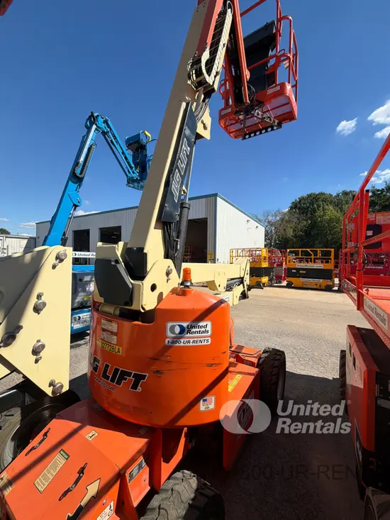 2016 JLG E450AJ Articulating Boom Lift
