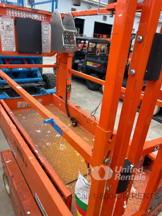 2021 Snorkel S3219E Scissor Lift