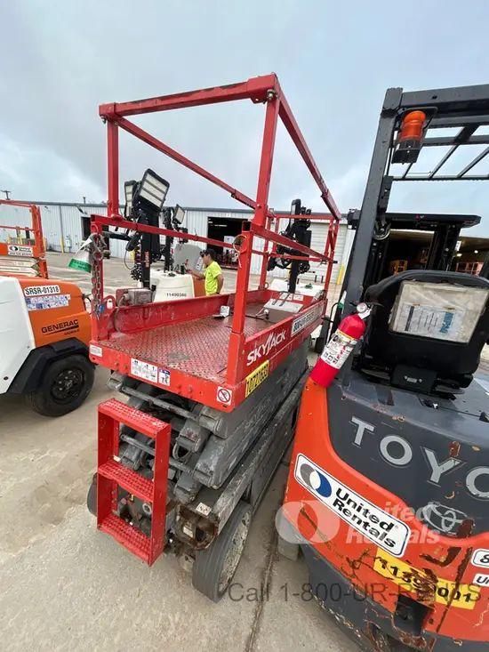 2018 Skyjack SJIII3226 Scissor Lift