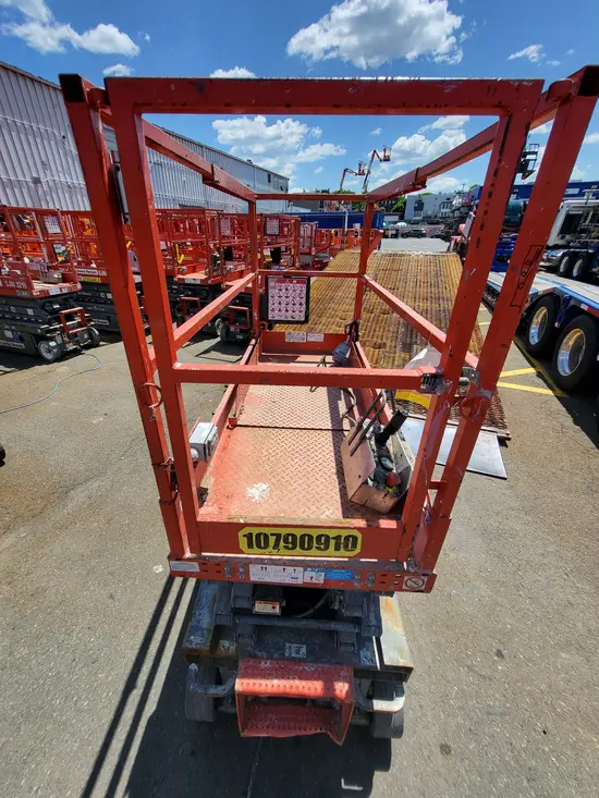 2018 Skyjack SJIII3219 Scissor Lift