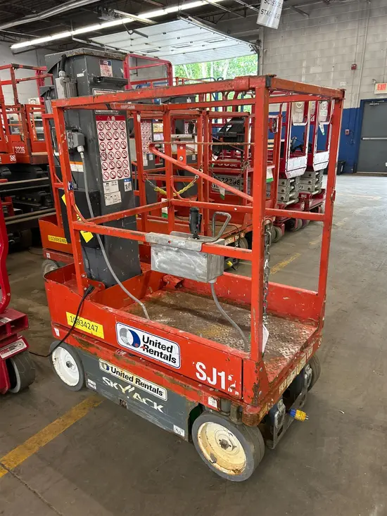 2019 Skyjack SJ12 Self-Propelled One-Person Lift