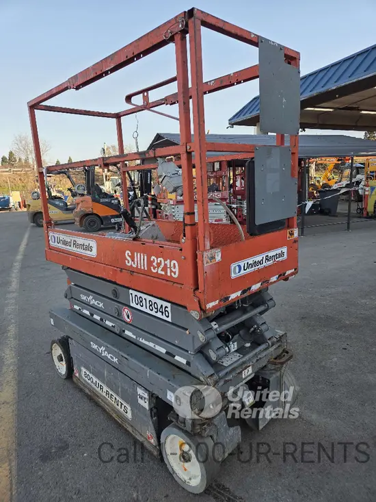 2018 Skyjack SJIII3219 Scissor Lift