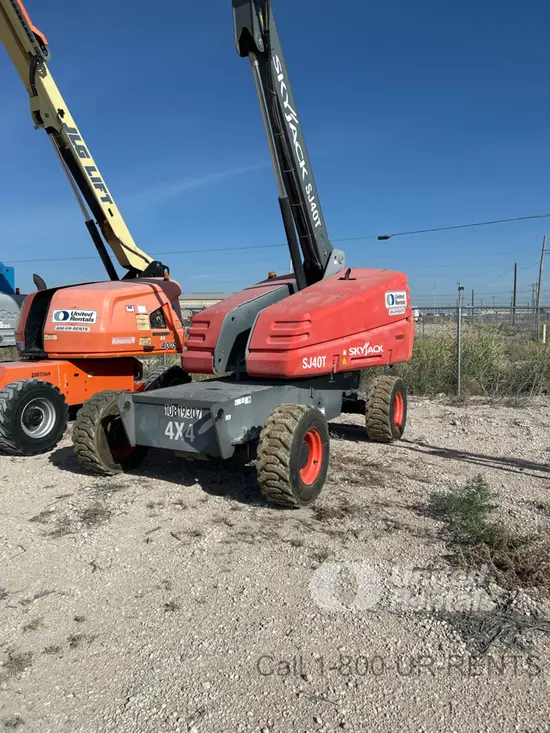 2018 Skyjack SJ40T Boom Lift
