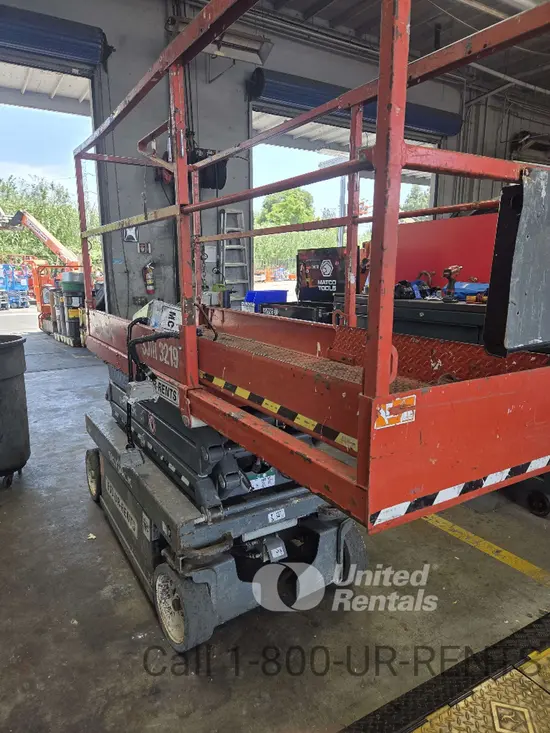 2018 Skyjack SJIII3219 Scissor Lift