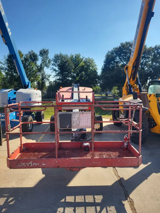 2018 Skyjack SJ40T Boom Lift