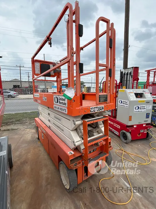 2019 Snorkel S3226E Scissor Lift