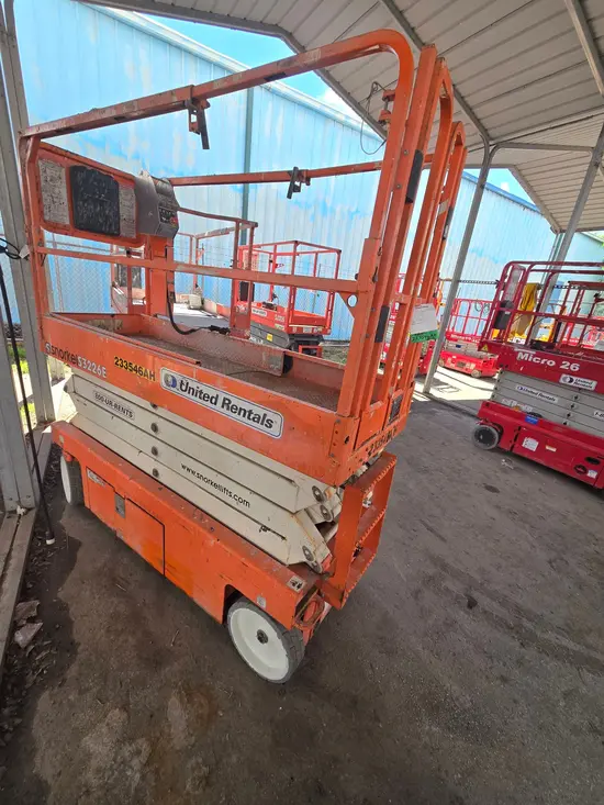 2019 Snorkel S3226E Scissor Lift
