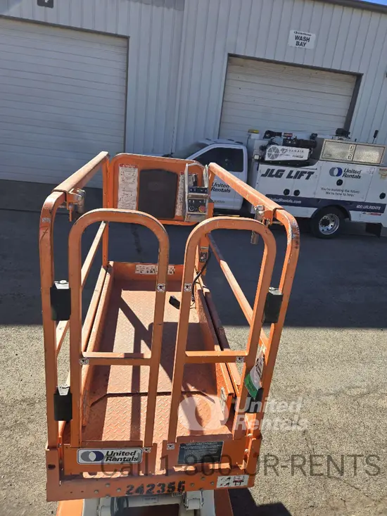 2019 Snorkel S3219E Scissor Lift
