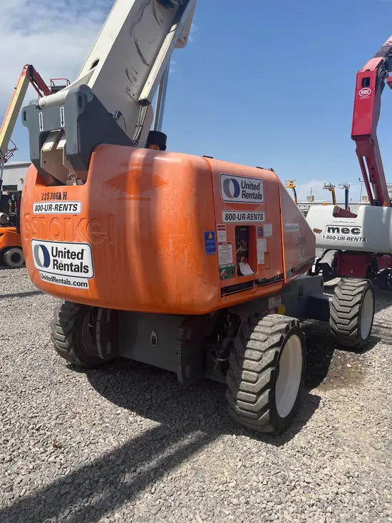 2019 Snorkel 660SJ Boom Lift