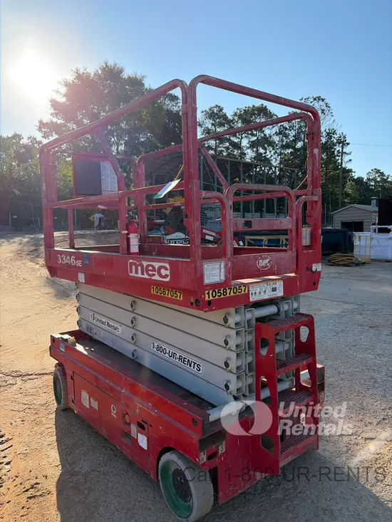 2017 MEC 3346SE Scissor Lift