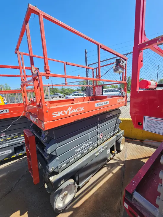 2019 Skyjack SJIII4740 Scissor Lift