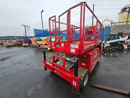 2015 MEC 4069ERT Scissor Lift