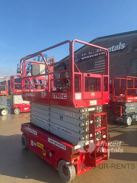 2017 MEC 4046SE Scissor Lift