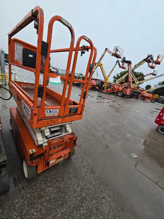 2019 Snorkel S3219E Scissor Lift