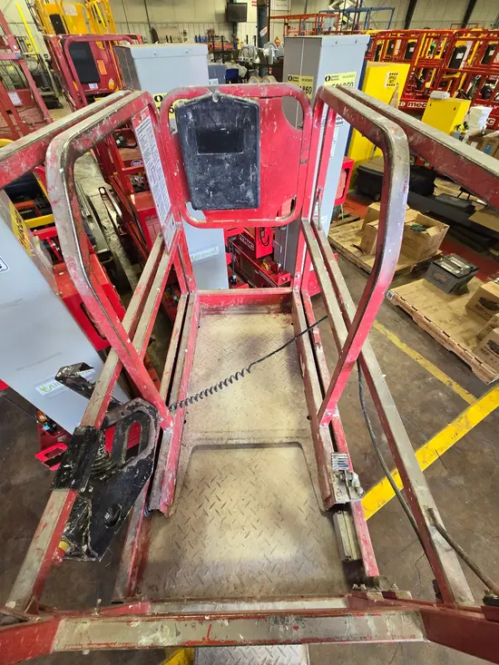2019 MEC 1330SE Scissor Lift