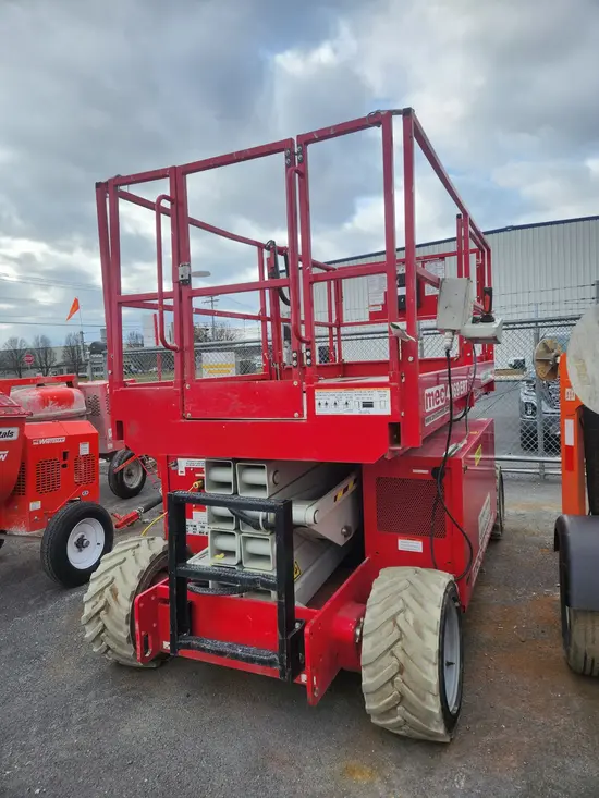 2018 MEC 4069ERT Scissor Lift