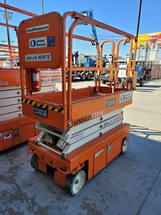 2019 Snorkel S3219E Scissor Lift