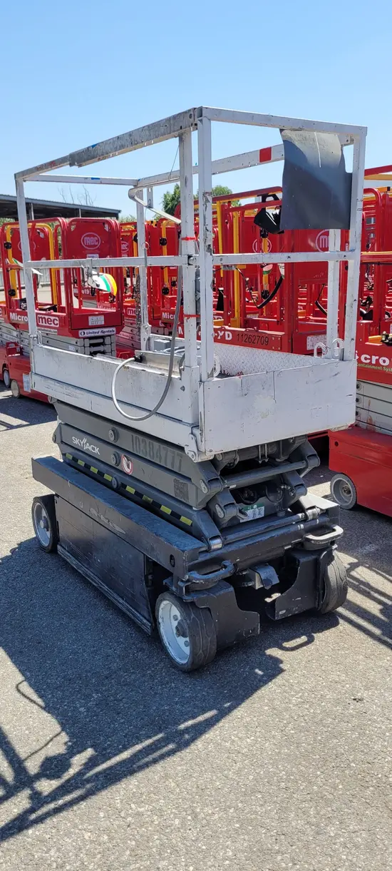 2015 Skyjack SJIII3219 Scissor Lift