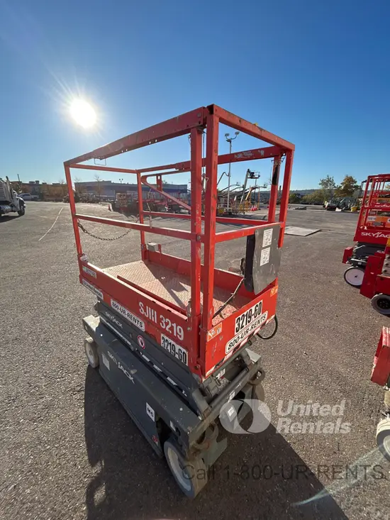 2017 Skyjack SJIII3219 Scissor Lift
