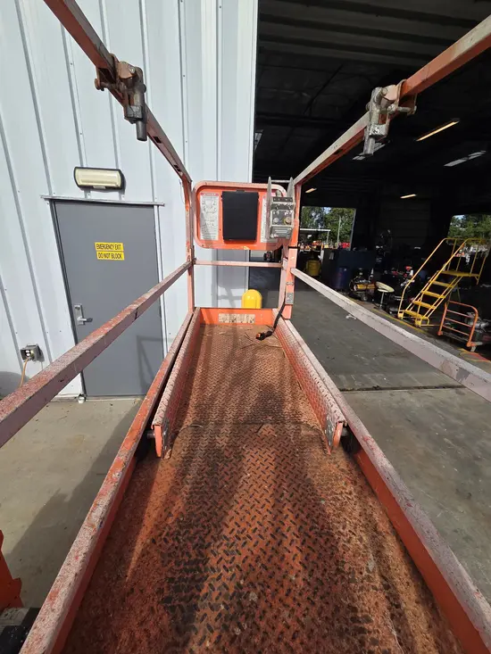 2019 Snorkel S3226E Scissor Lift
