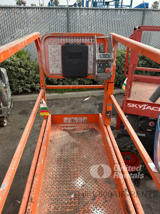 2020 Snorkel S3226E Scissor Lift