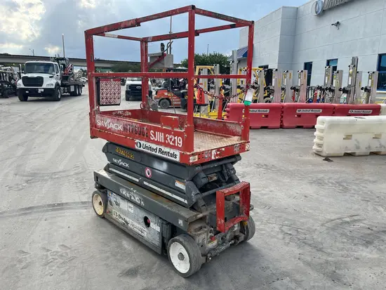 2018 Skyjack SJIII3219 Scissor Lift