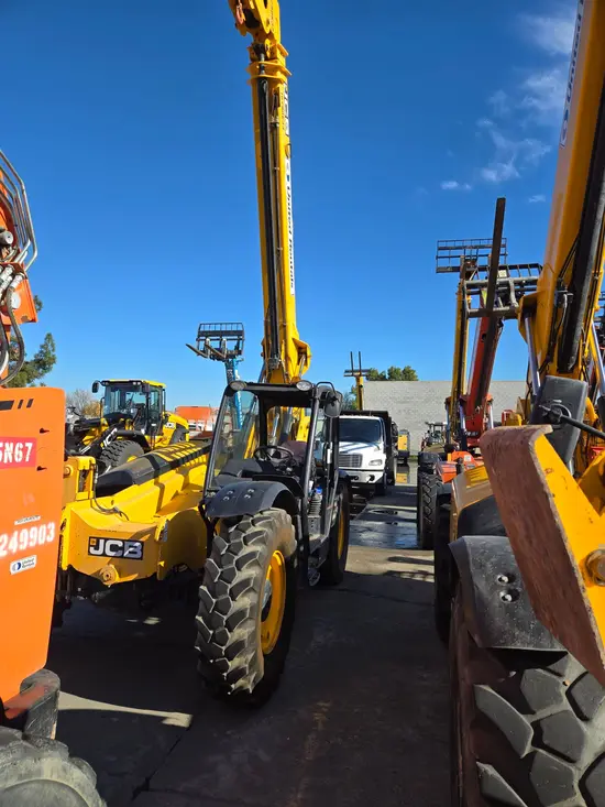 2018 JCB 507-42 Forklift