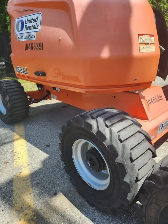 2016 JLG 450AJ Articulating Boom Lift