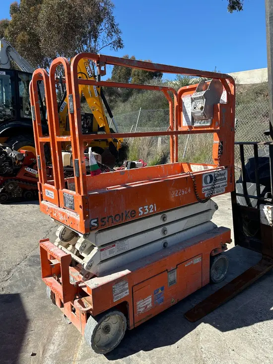 2019 Snorkel S3219E Scissor Lift