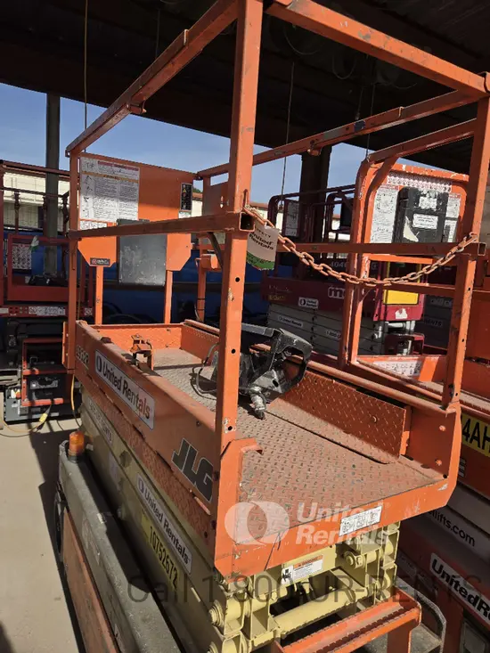 2018 JLG 1932R Scissor Lift