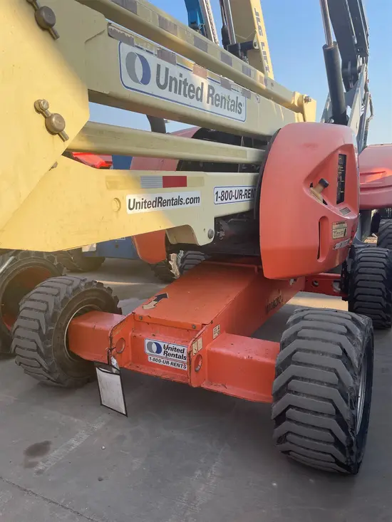 2015 JLG 450AJ Articulating Boom Lift
