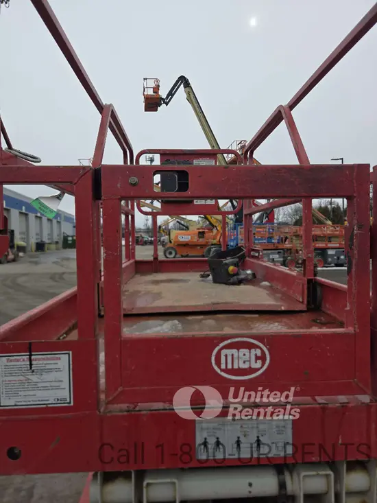 2017 MEC 4046SE Scissor Lift