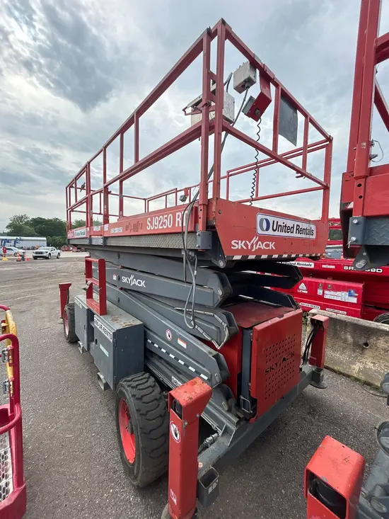 2016 Skyjack SJ9250RT Rough Terrain Scissor Lift
